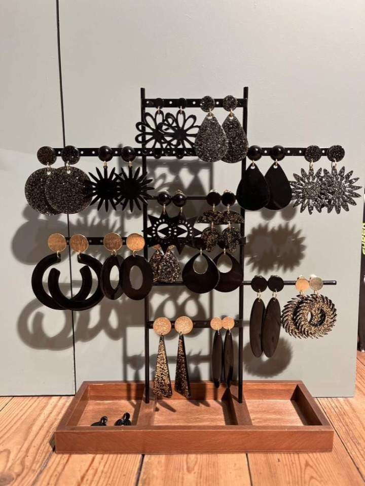 3531EC8B 5EA9 481D B7C4 FE20DD2C4E40 1 105 c (1)