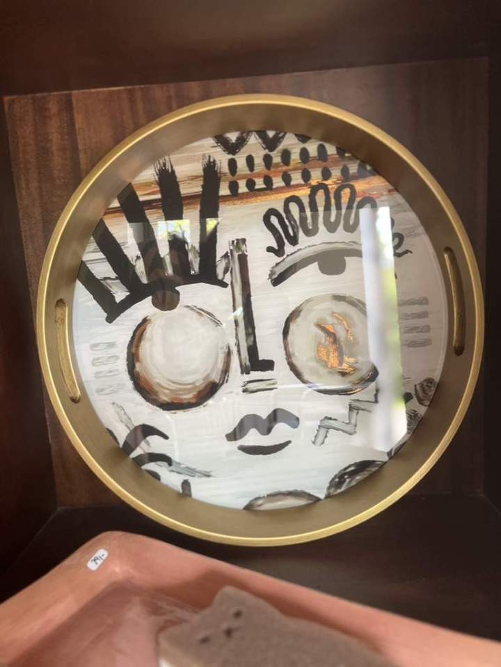 E20DE0BD 68A8 4F9E 9DBB 61C5E8B852DA 1 105 c (1)