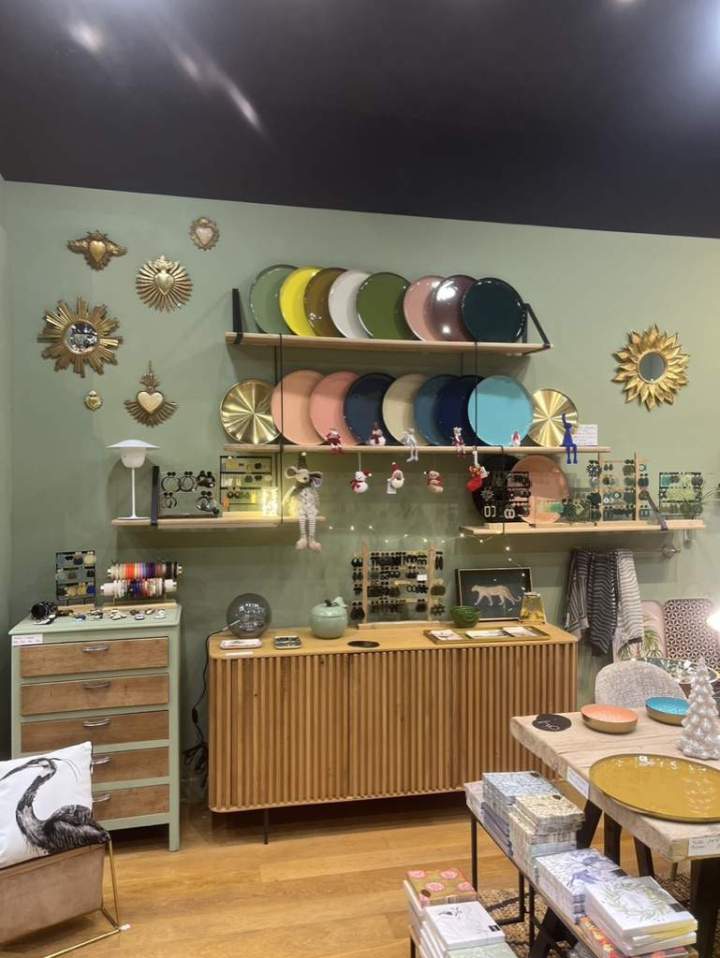 Vente d’étagères magnétiques Le Touquet-Paris-Plage